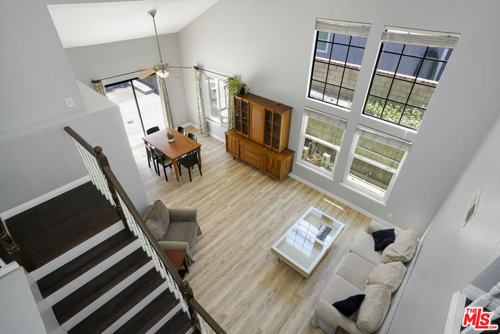 28602 Heather Lane Property Photo 6