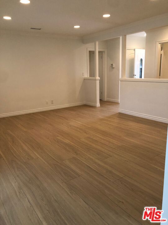 10343 Dempsey Avenue Property Photo 4