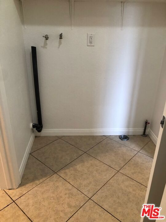 10343 Dempsey Avenue Property Photo 15