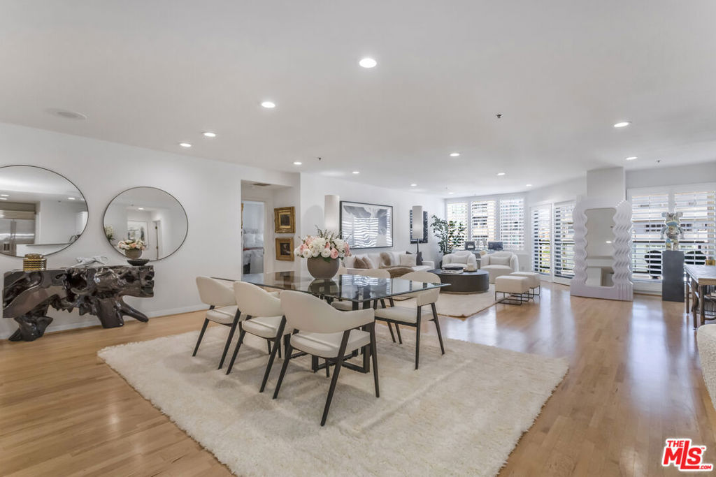10724 Wilshire Boulevard 1005 Property Photo 1