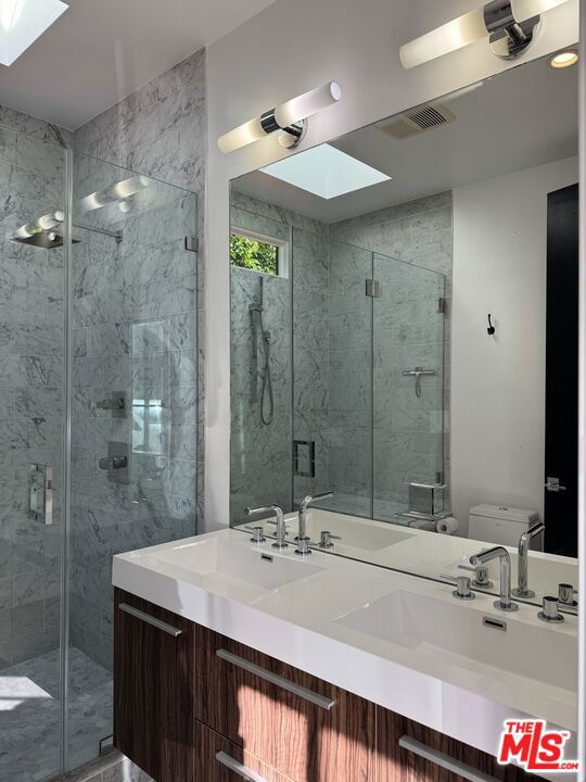 1009 Palms Boulevard Property Photo 11