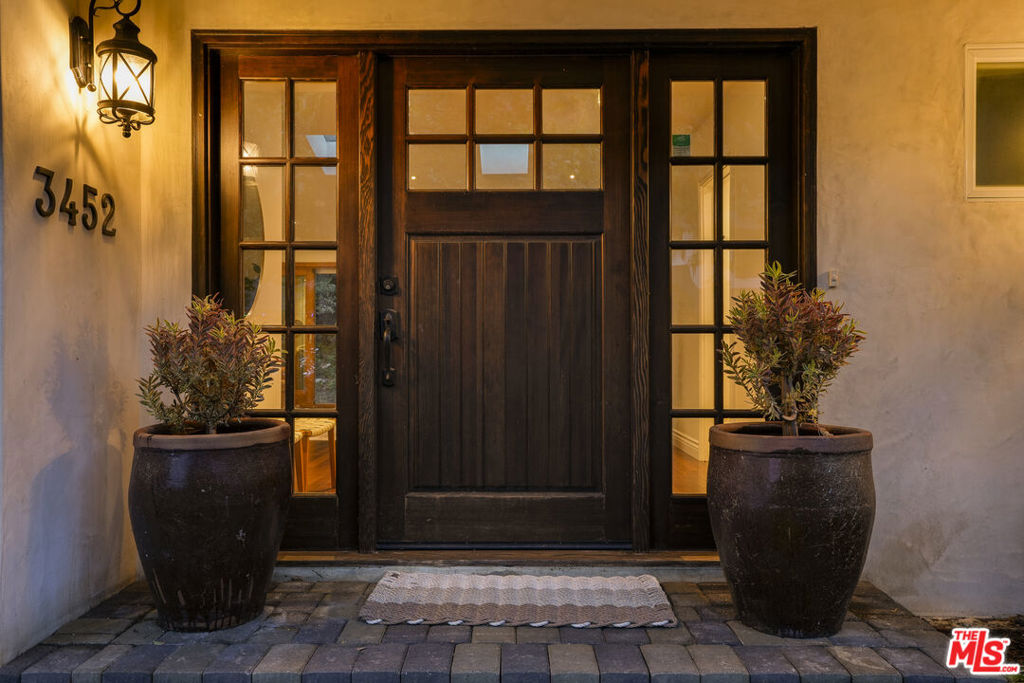 3452 Mandeville Canyon Road Property Photo 40