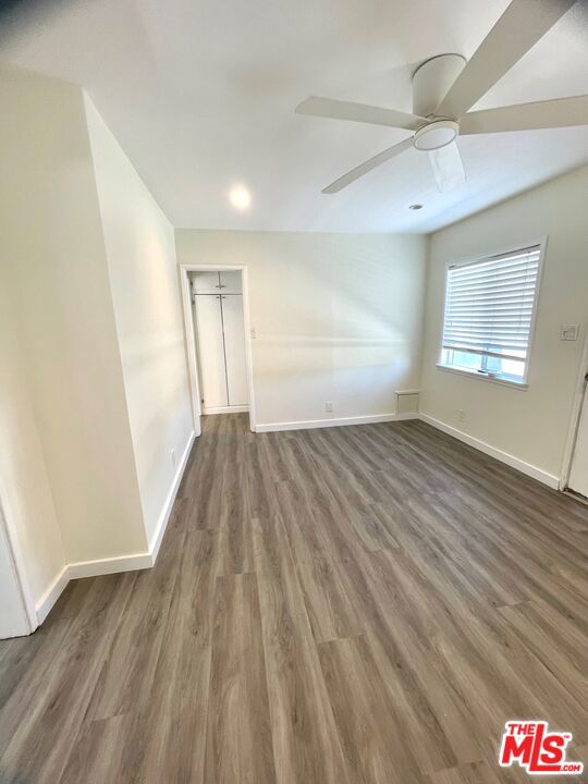 838 N Ridgewood Place Property Photo 29