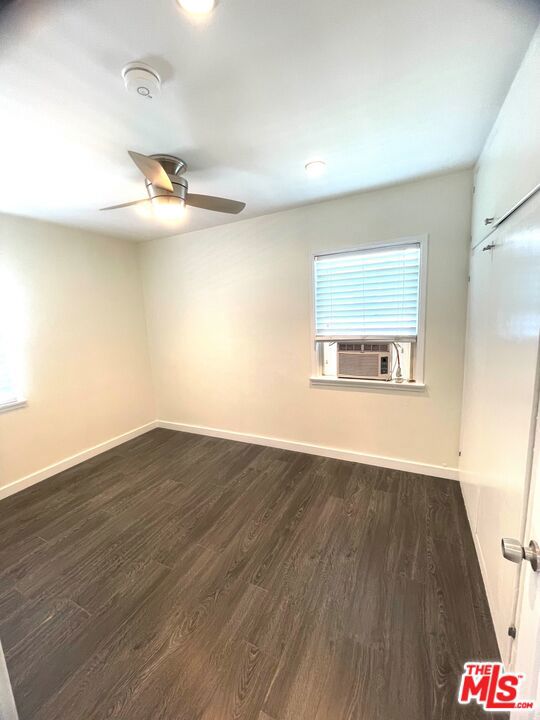 838 N Ridgewood Place Property Photo 32