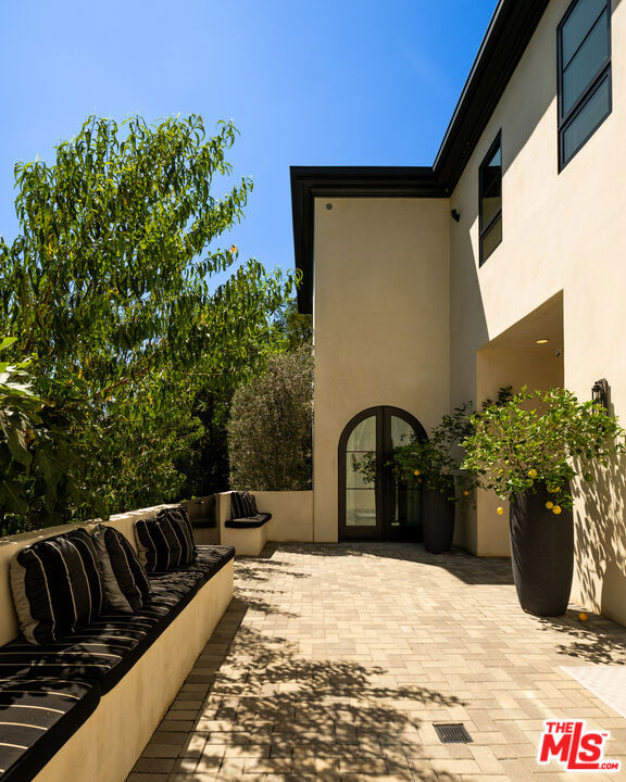 9577 Lime Orchard Road Property Photo 3