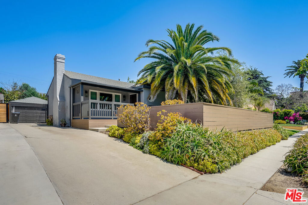 11819 Pacific Avenue Property Photo 7