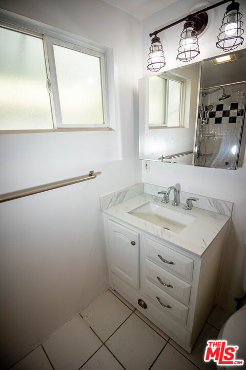 2247 Moore Street Property Photo 13