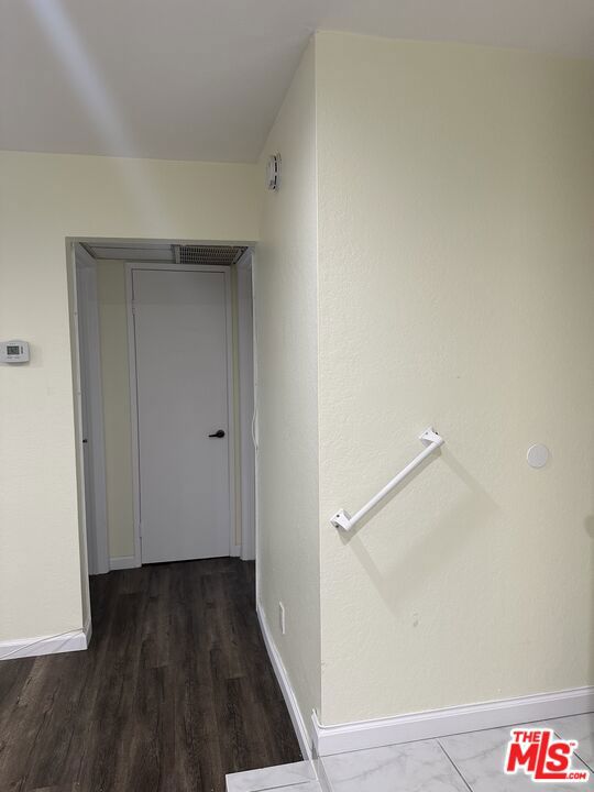 1515 S Beverly Drive 407 Property Photo 6