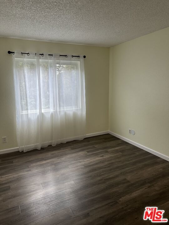 1515 S Beverly Drive 407 Property Photo 8