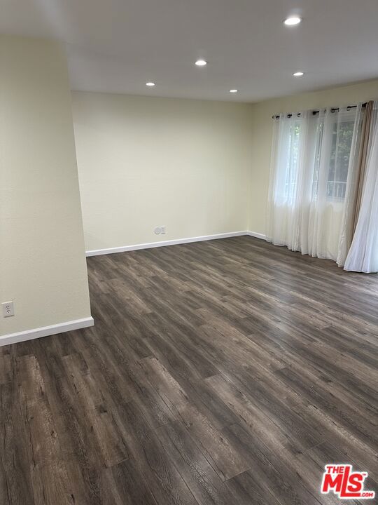 1515 S Beverly Drive 407 Property Photo 10