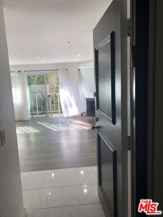 1515 S Beverly Drive 407 Property Photo 19