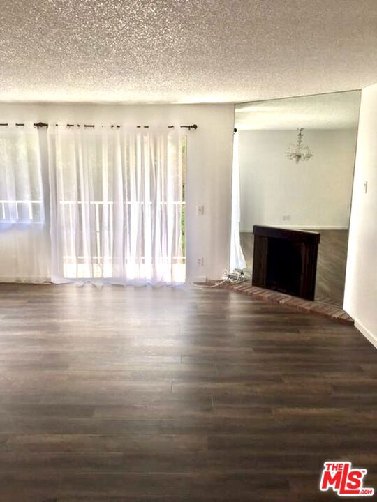 1515 S Beverly Drive 407 Property Photo 20