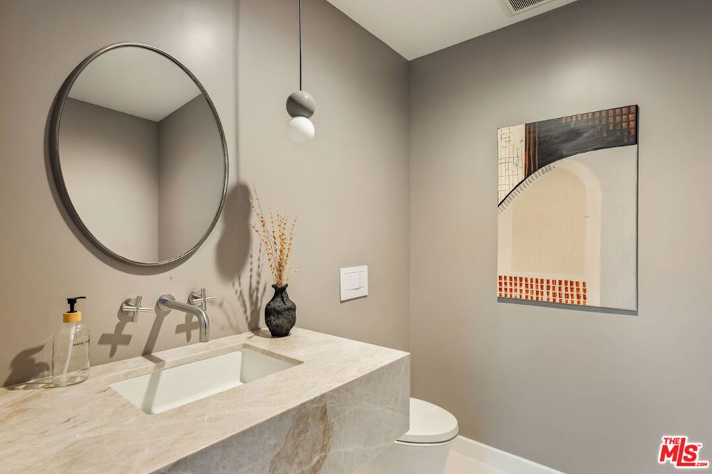 3748 Seahorn Drive Property Photo 46