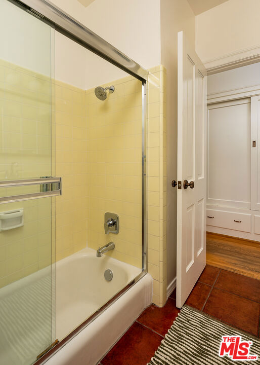 1718 Hill Drive Property Photo 30