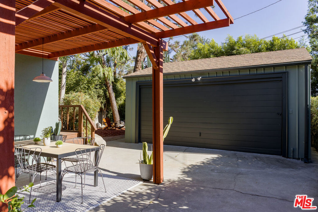 1718 Hill Drive Property Photo 45