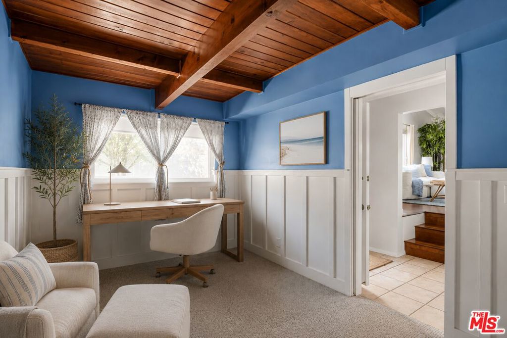 5359 Reef Way Property Photo 8