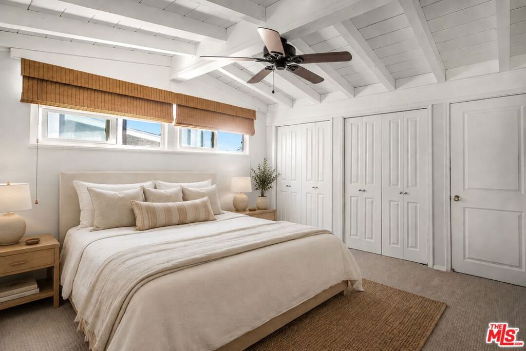 5359 Reef Way Property Photo 11