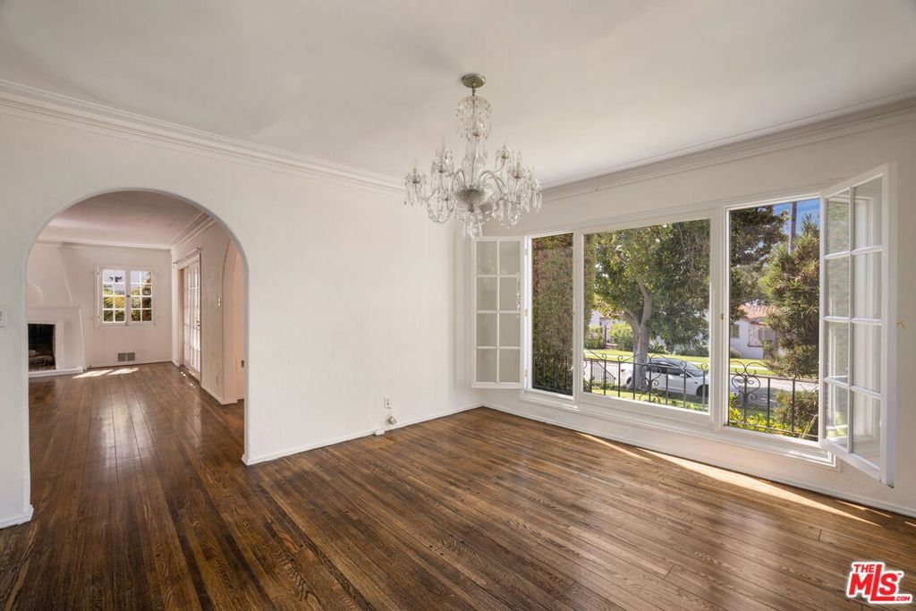1007 Matilija Road Property Photo 7