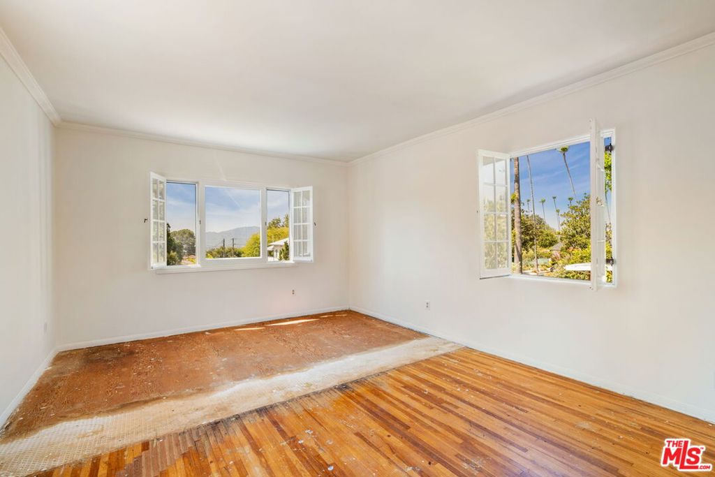 1007 Matilija Road Property Photo 13