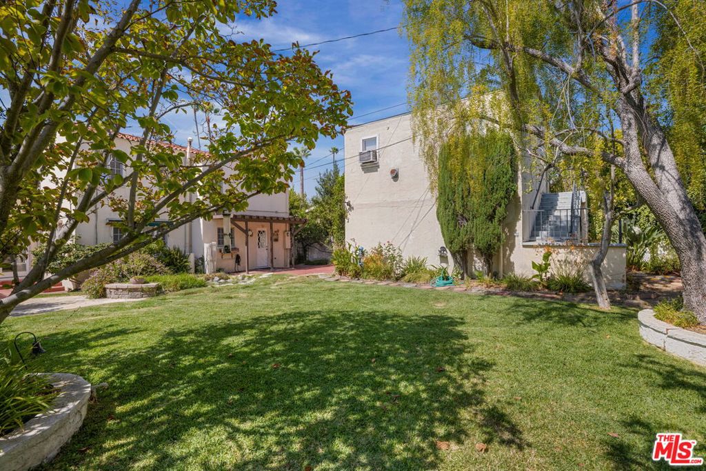1007 Matilija Road Property Photo 16
