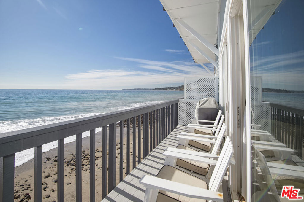 25328 Malibu Road A Property Photo 6