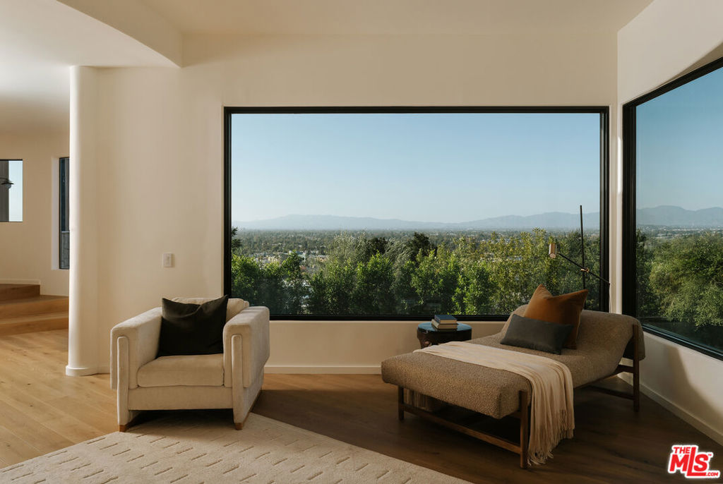 3858 Buena Park Drive Property Photo 10