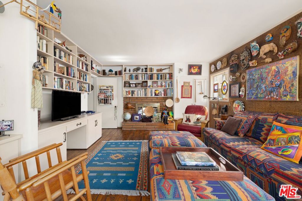 10461 Wilkins Avenue Property Photo 11