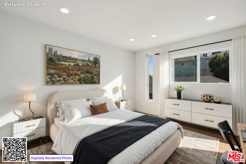 11613 Burbank Boulevard Property Photo 4
