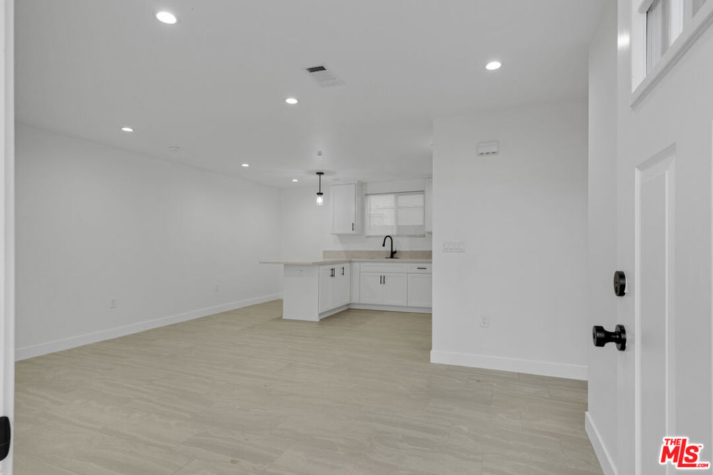 8637 Orchard Avenue Property Photo 22