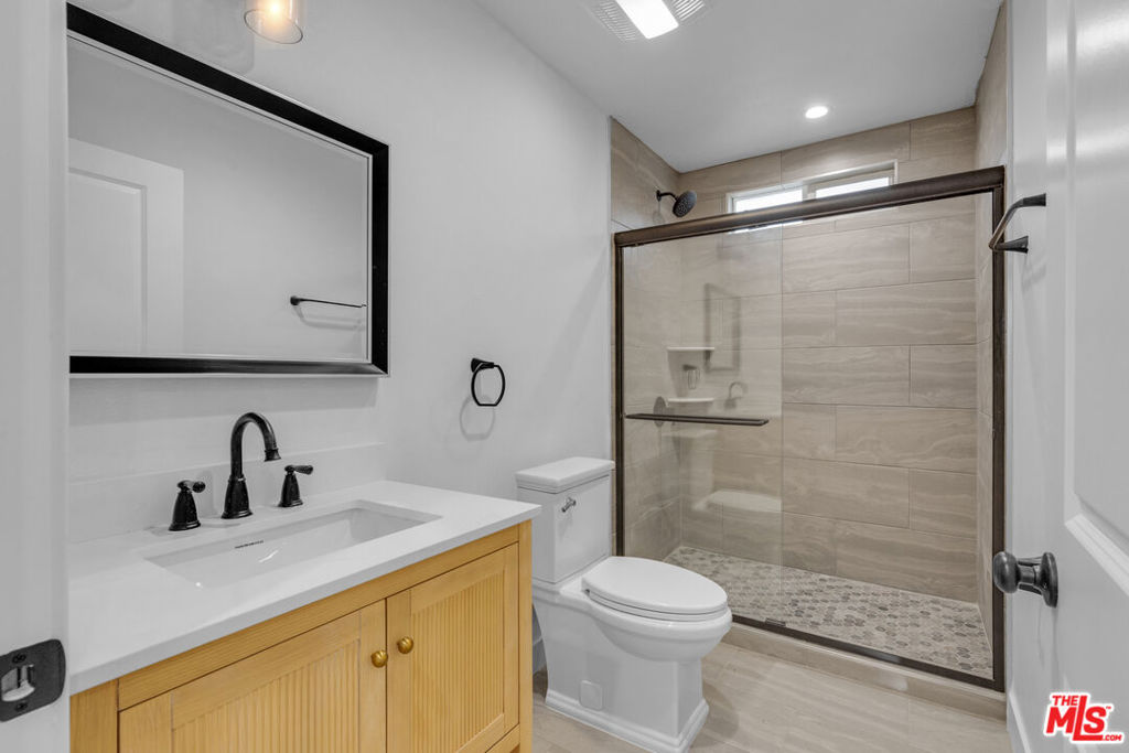 8637 Orchard Avenue Property Photo 32