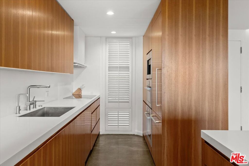 4316 Marina City Drive 327 Property Photo 2