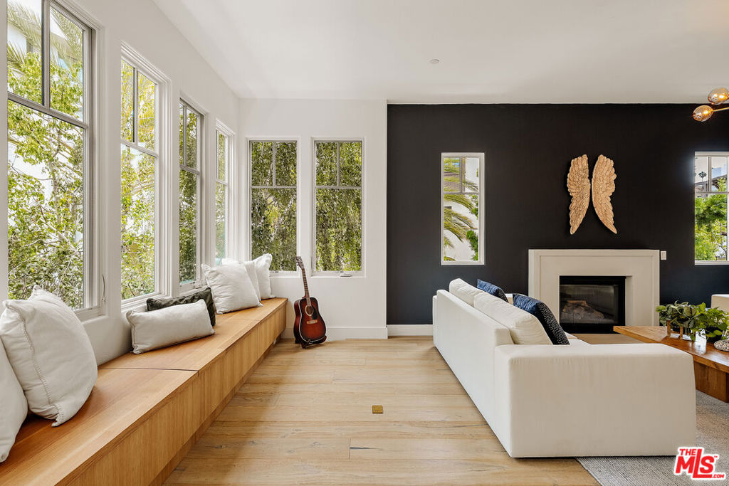 13049 S Icon Circle Property Photo 5