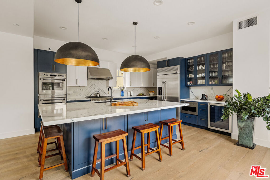 13049 S Icon Circle Property Photo 7