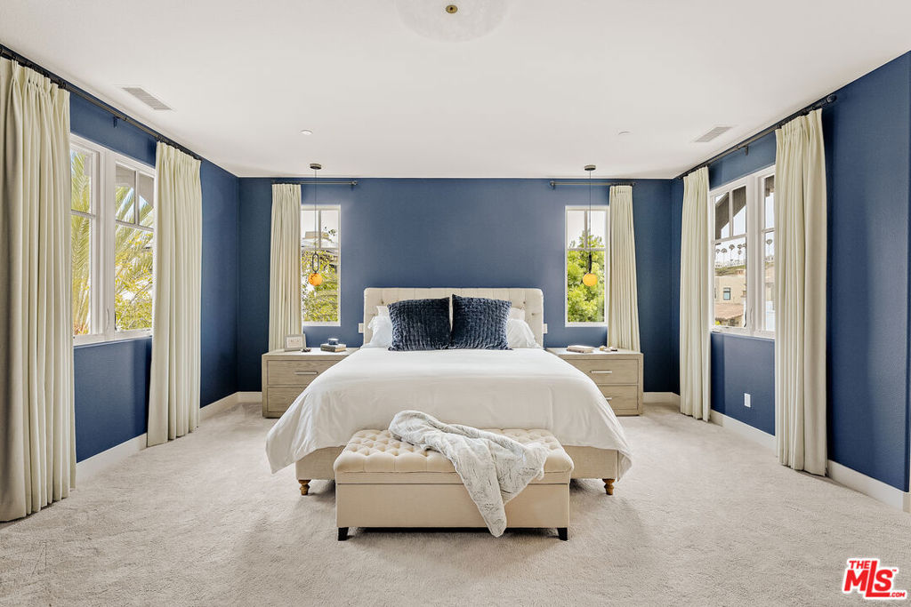13049 S Icon Circle Property Photo 13