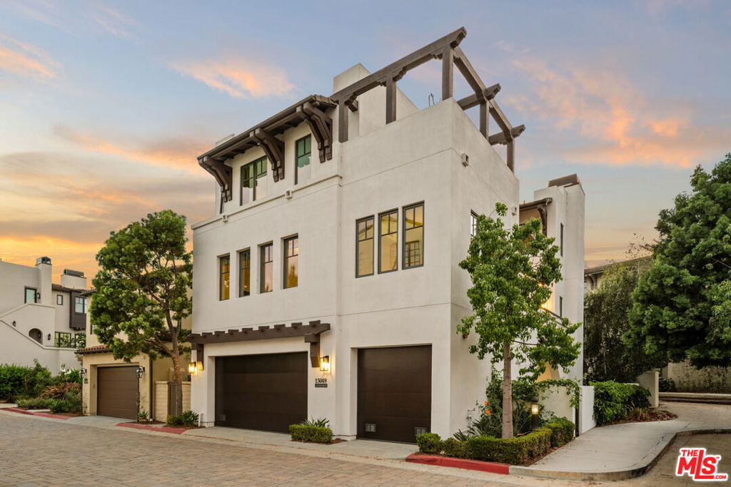 13049 S Icon Circle Property Photo 25