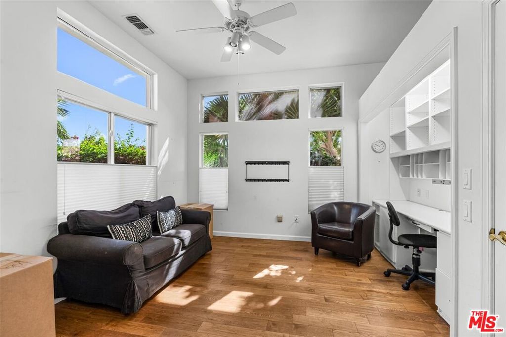 78649 Waterfall Drive Property Photo 12