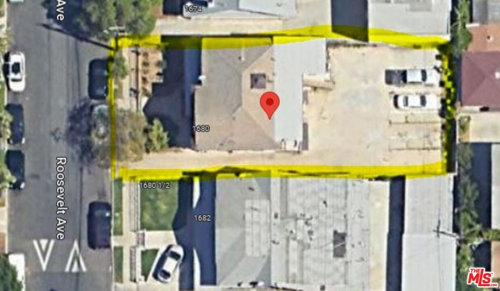 1678 Roosevelt Avenue Property Photo 3
