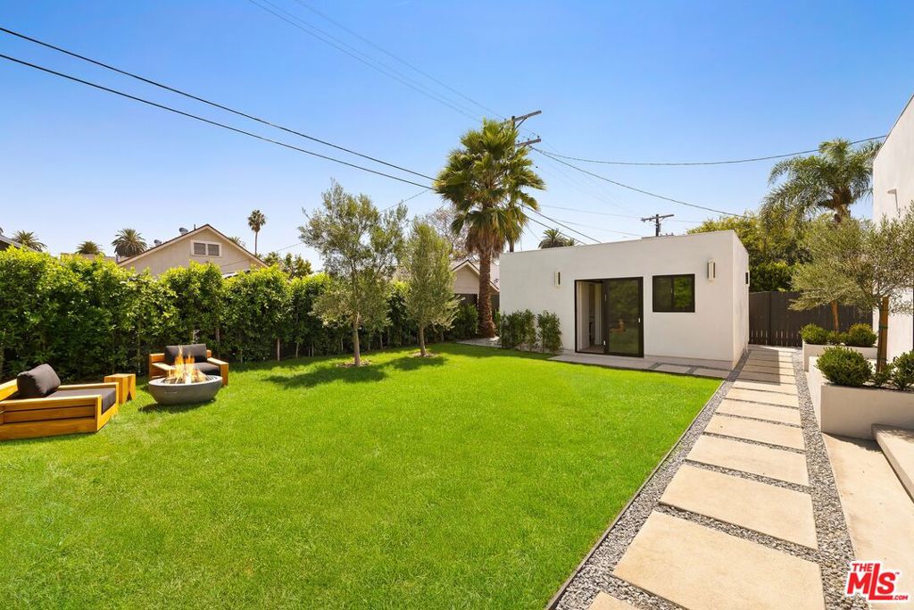 1120 S Lucerne Boulevard Property Photo 35