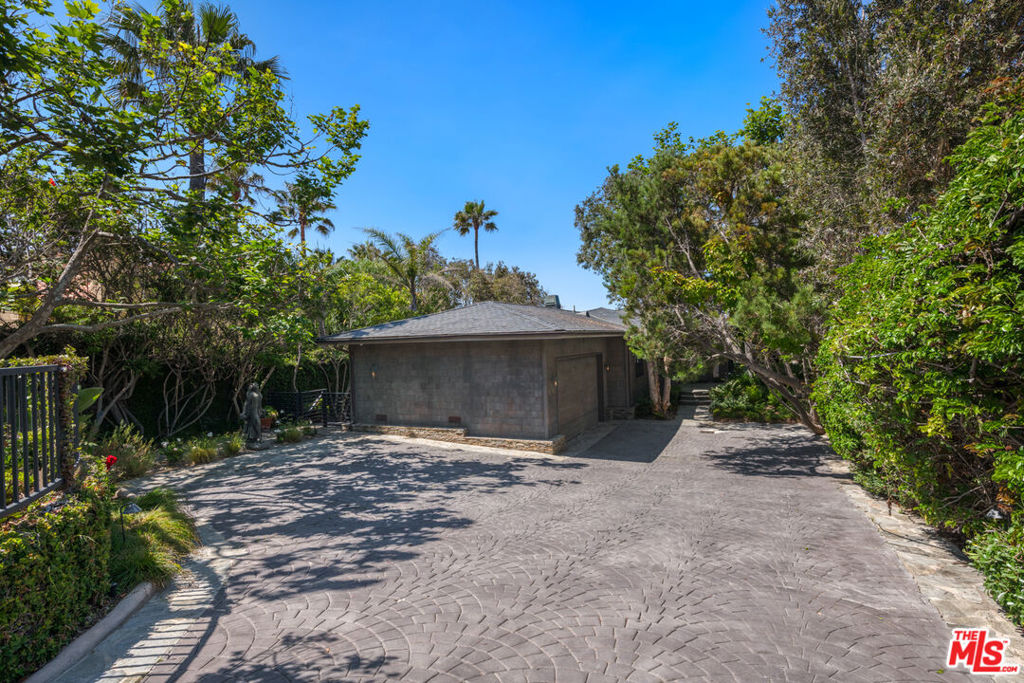 7089 Birdview Avenue Property Photo 48