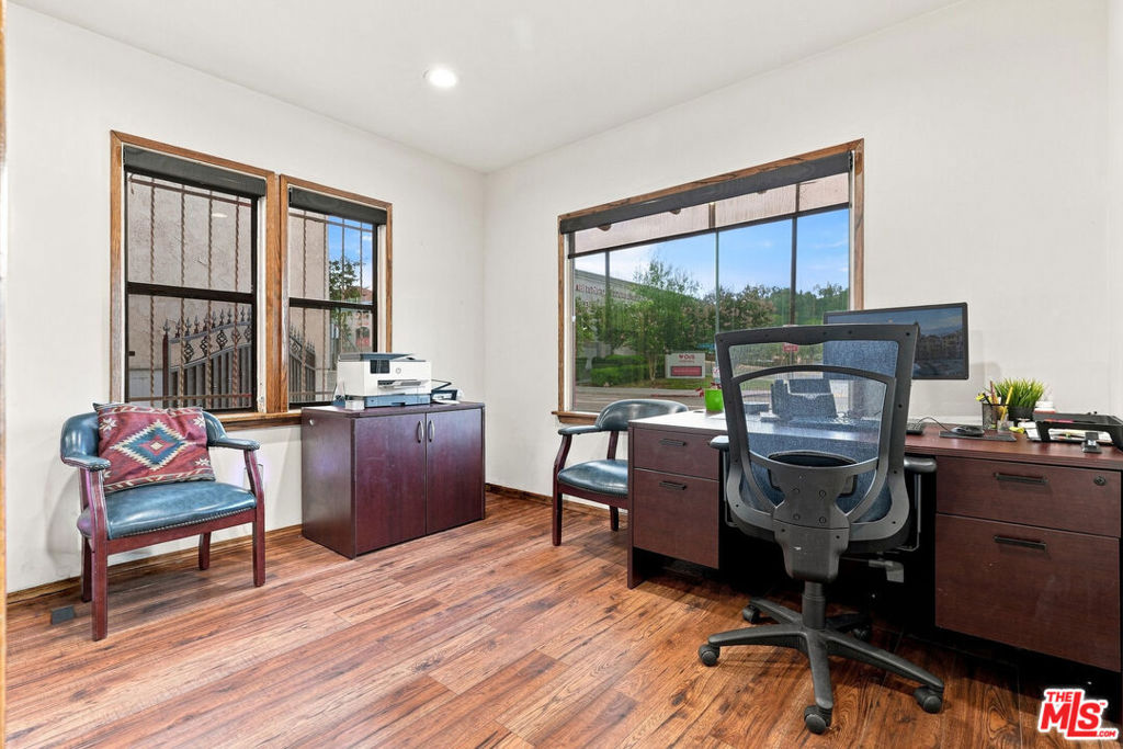 1063 Colorado Boulevard Property Photo 13