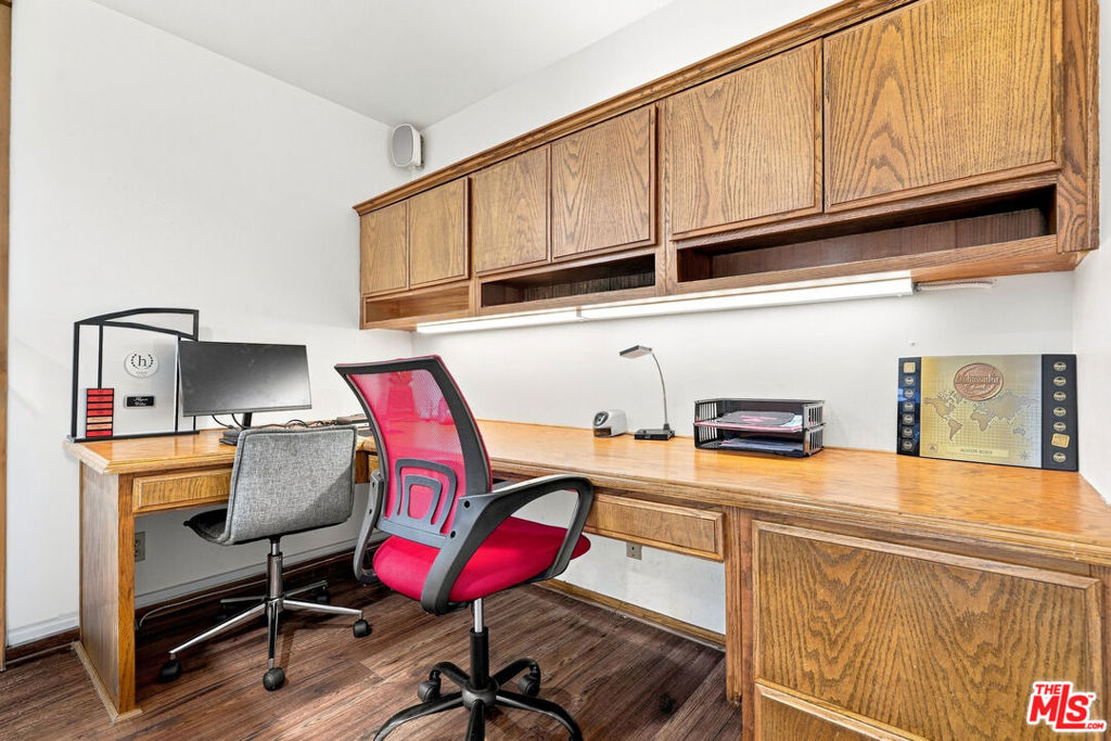 1063 Colorado Boulevard Property Photo 28