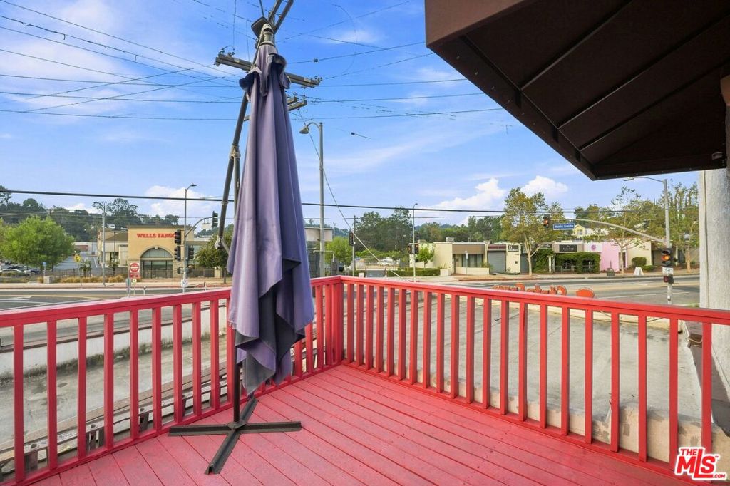 1063 Colorado Boulevard Property Photo 36