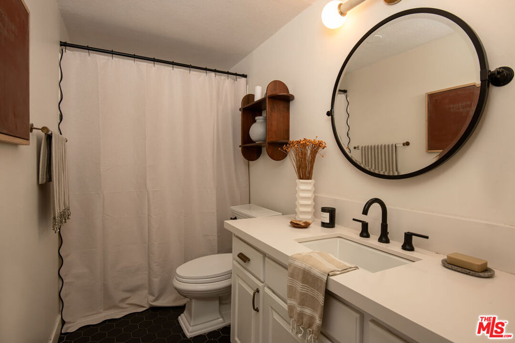 1768 Glendon Avenue 4 Property Photo 21
