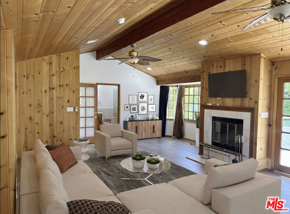 22018 Dumetz Road Property Photo 2