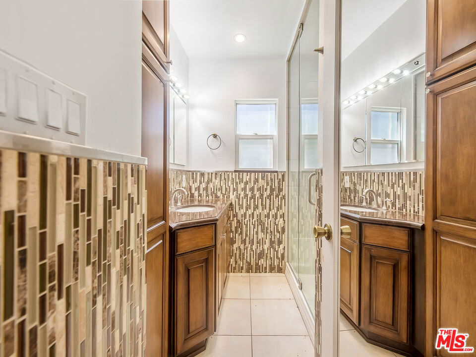 22018 Dumetz Road Property Photo 4