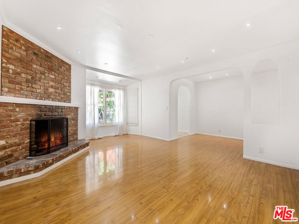 22018 Dumetz Road Property Photo 24