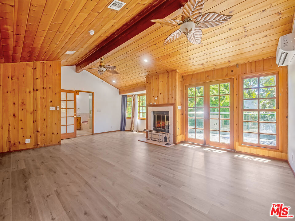 22018 Dumetz Road Property Photo 25