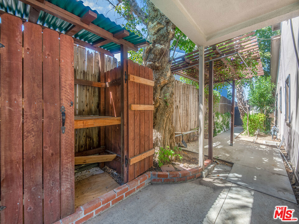 22018 Dumetz Road Property Photo 30