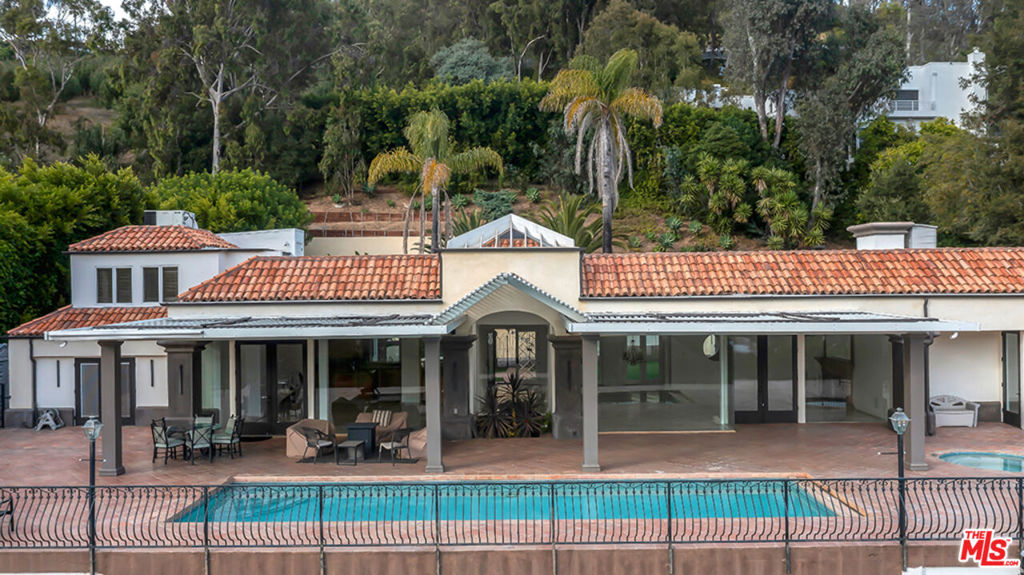 10557 Rocca Place Property Photo 1