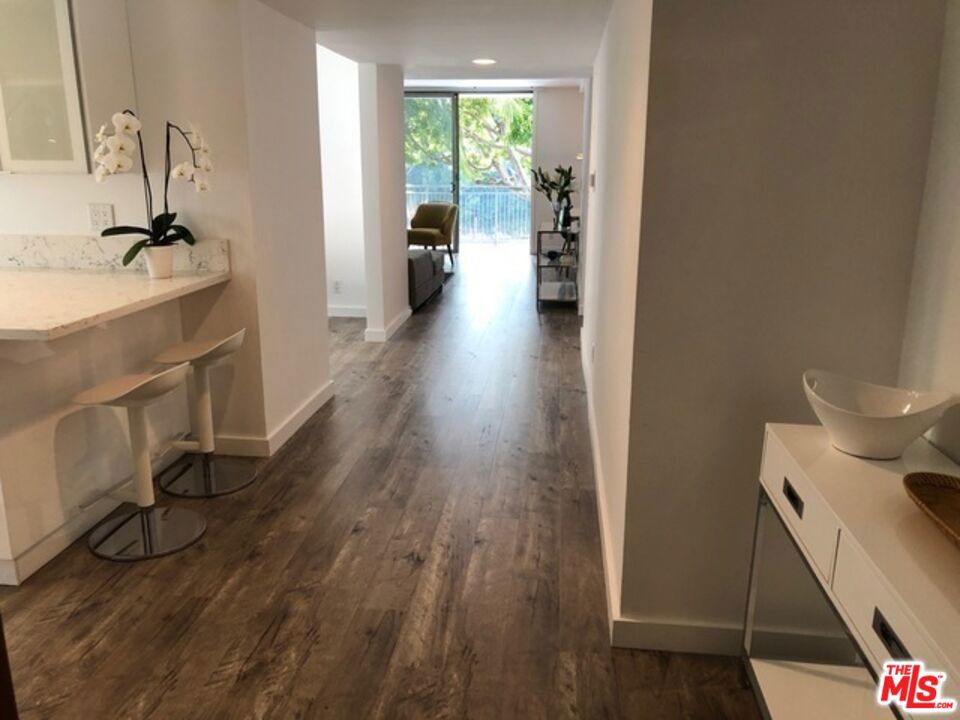 9297 Burton Way C Property Photo 2